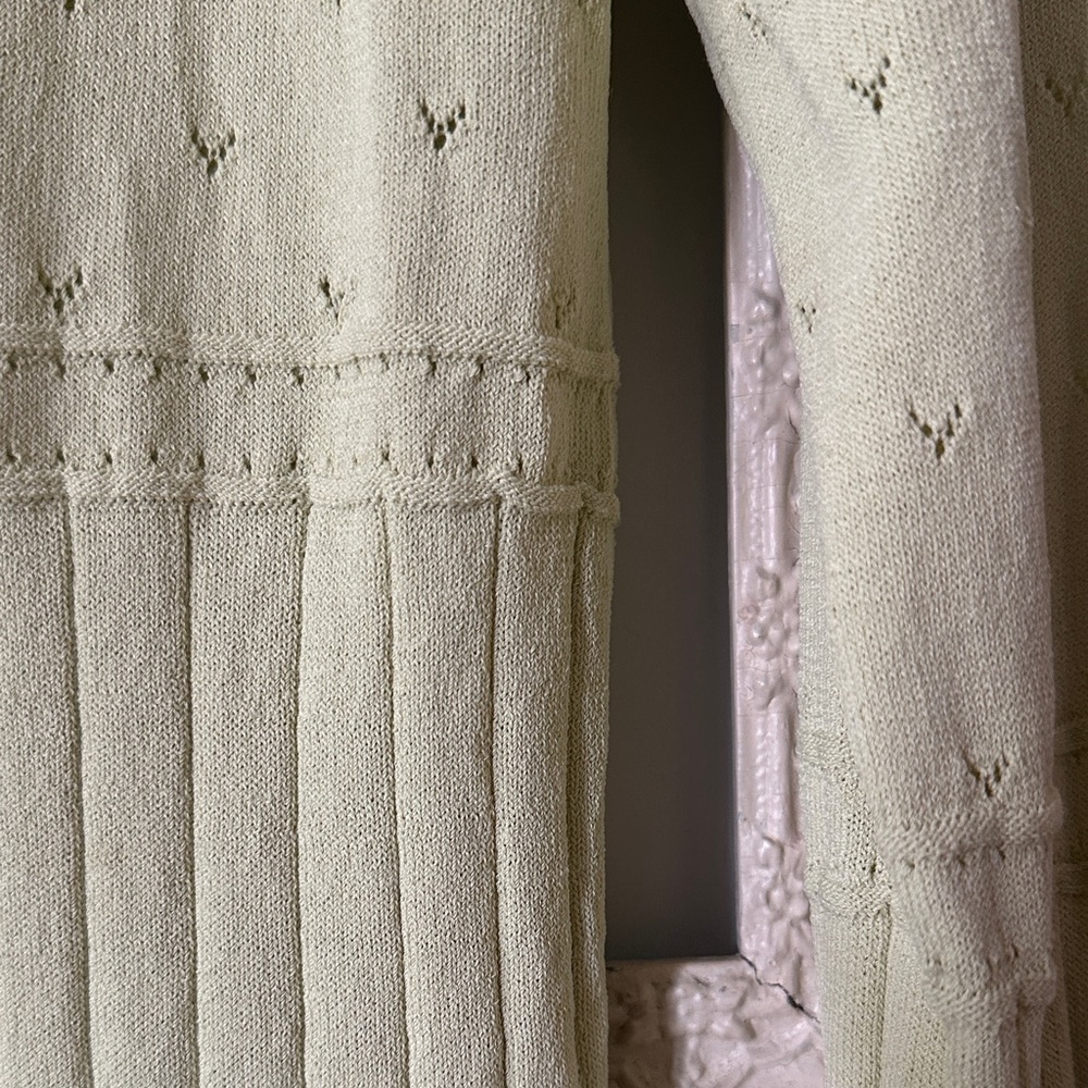 VITAE | Y2K Light Green Rib Knit Eyelet Button-Down Ruffled Cardigan - Picture 9 of 13